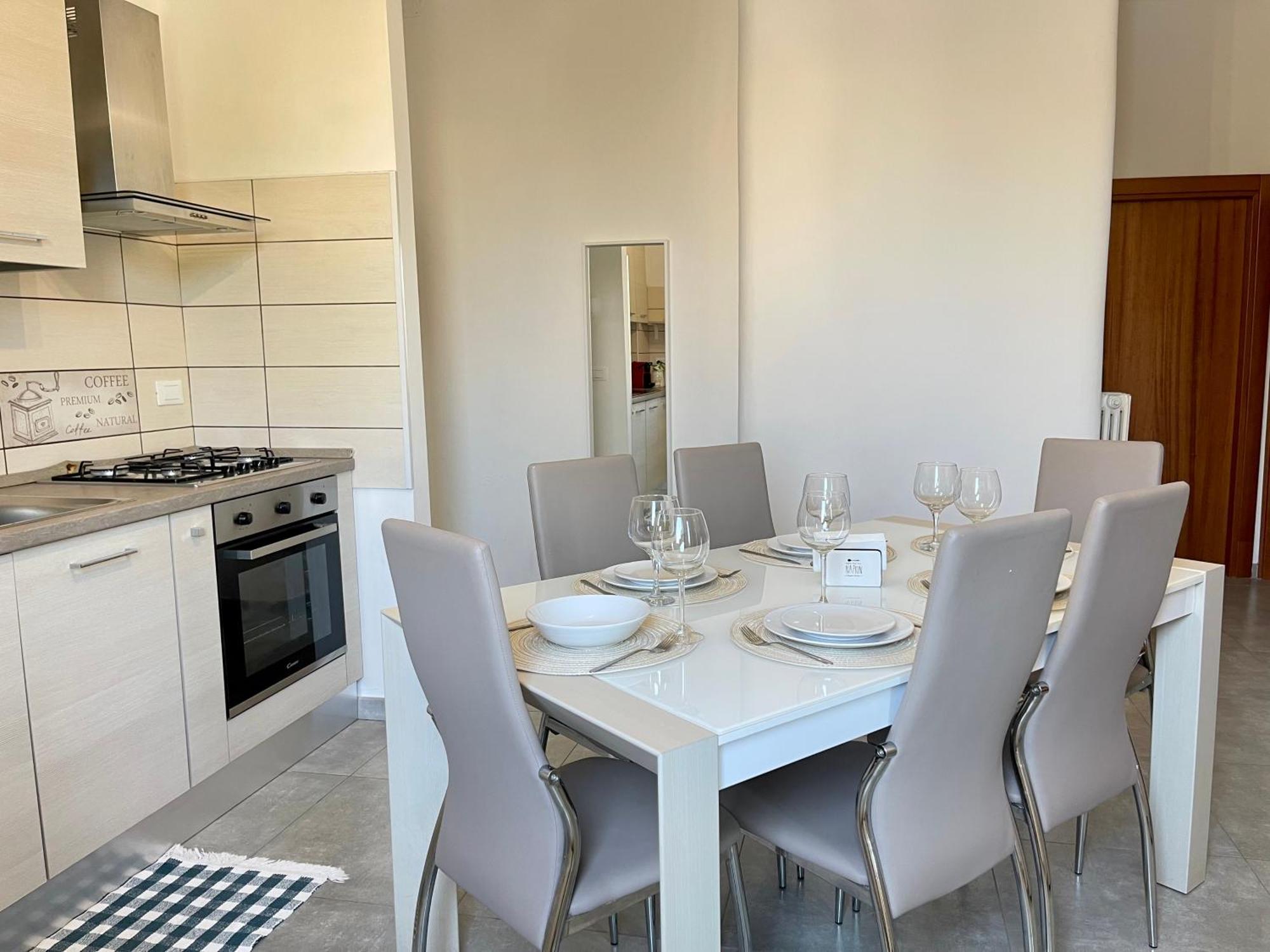 All'Apulia N'23 - Apartment With Parking Lecce Exteriör bild