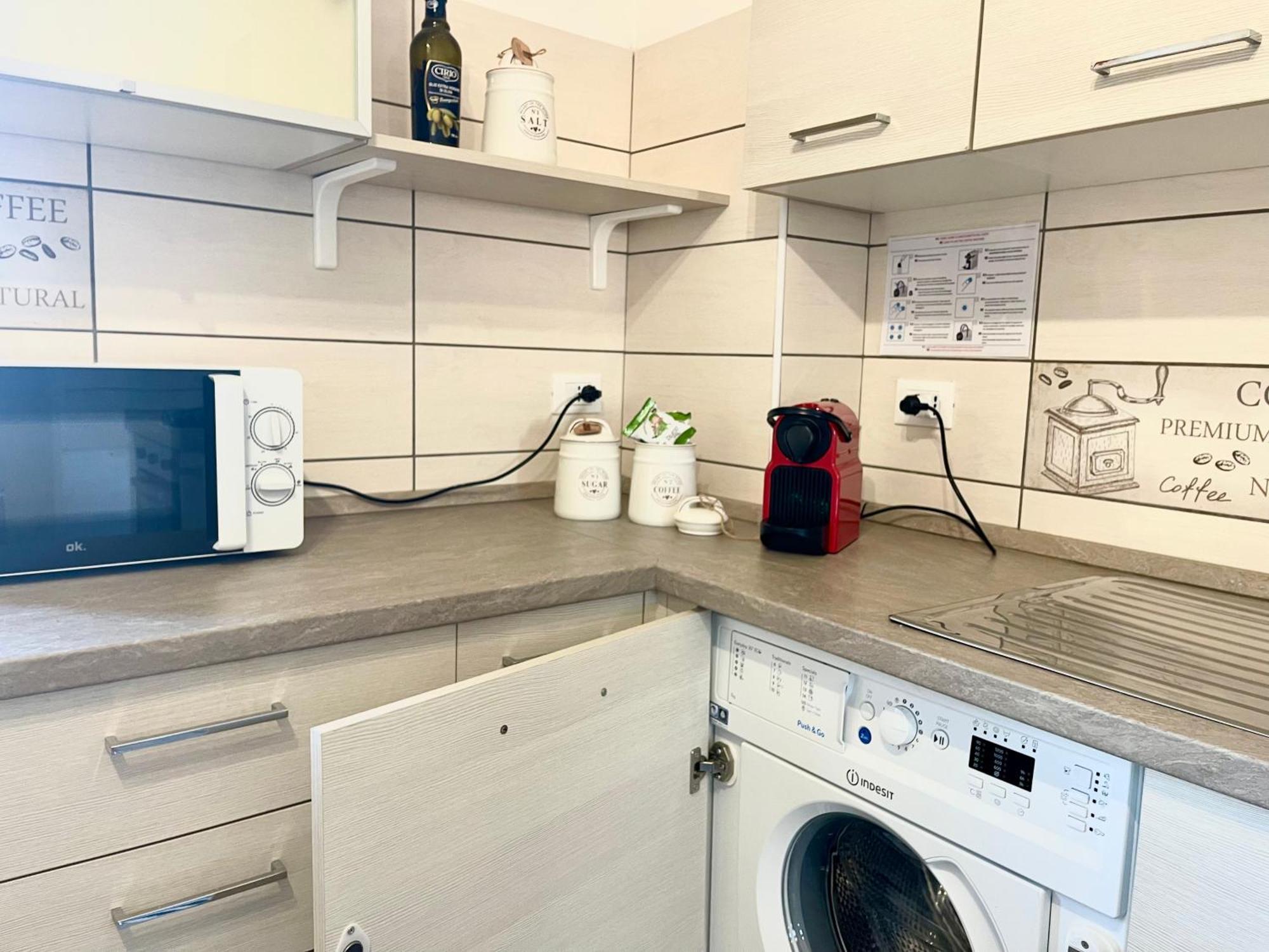 All'Apulia N'23 - Apartment With Parking Lecce Exteriör bild